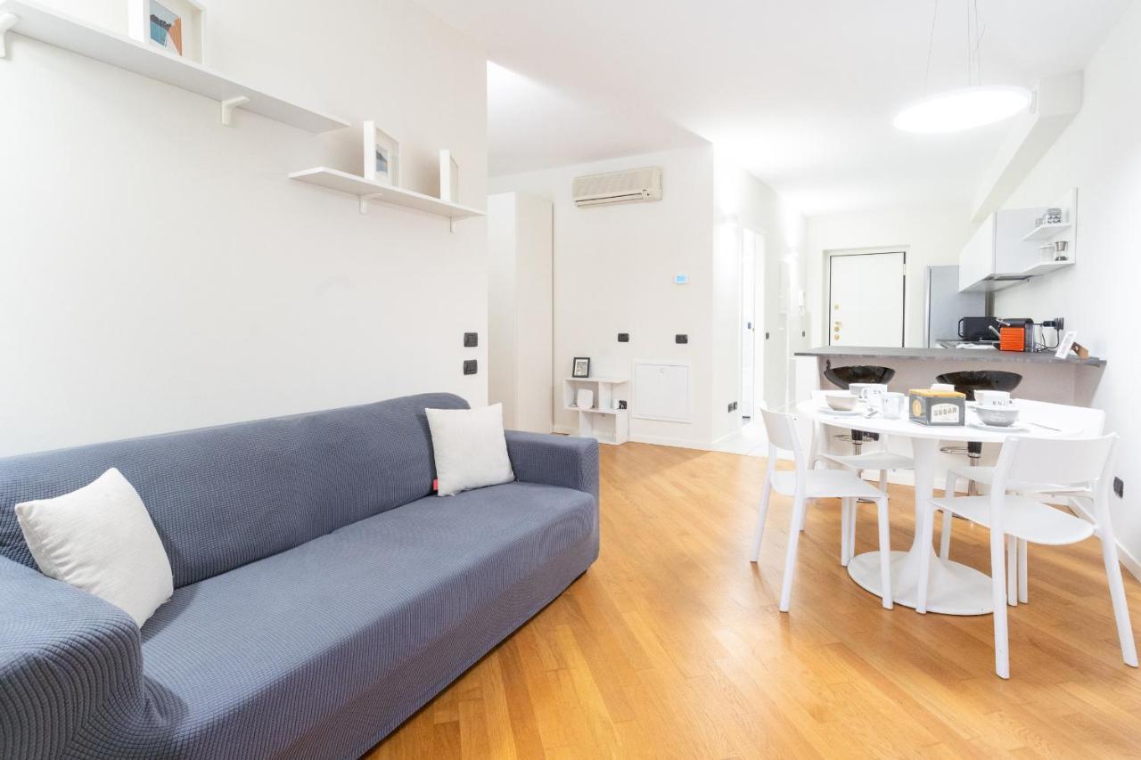White Flat In Como City Center By Rent All קומו מראה חיצוני תמונה