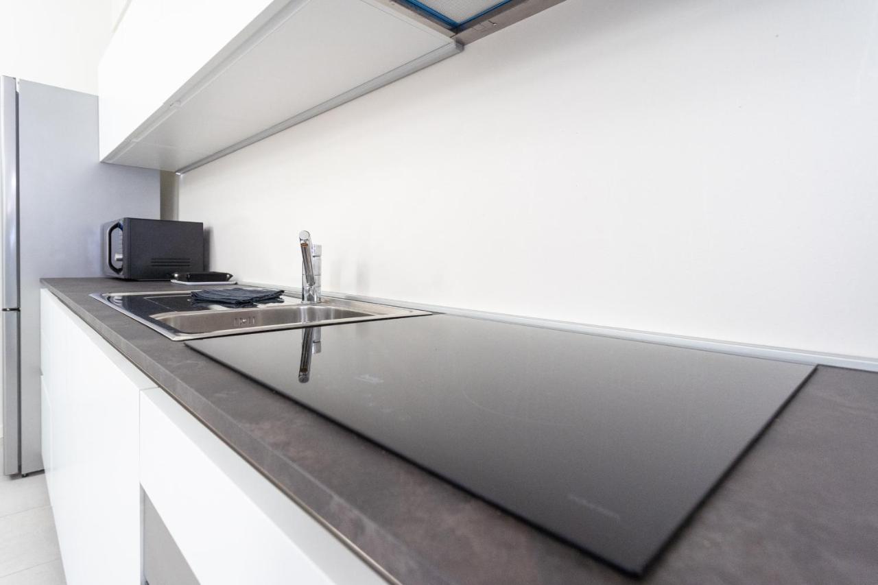White Flat In Como City Center By Rent All קומו מראה חיצוני תמונה